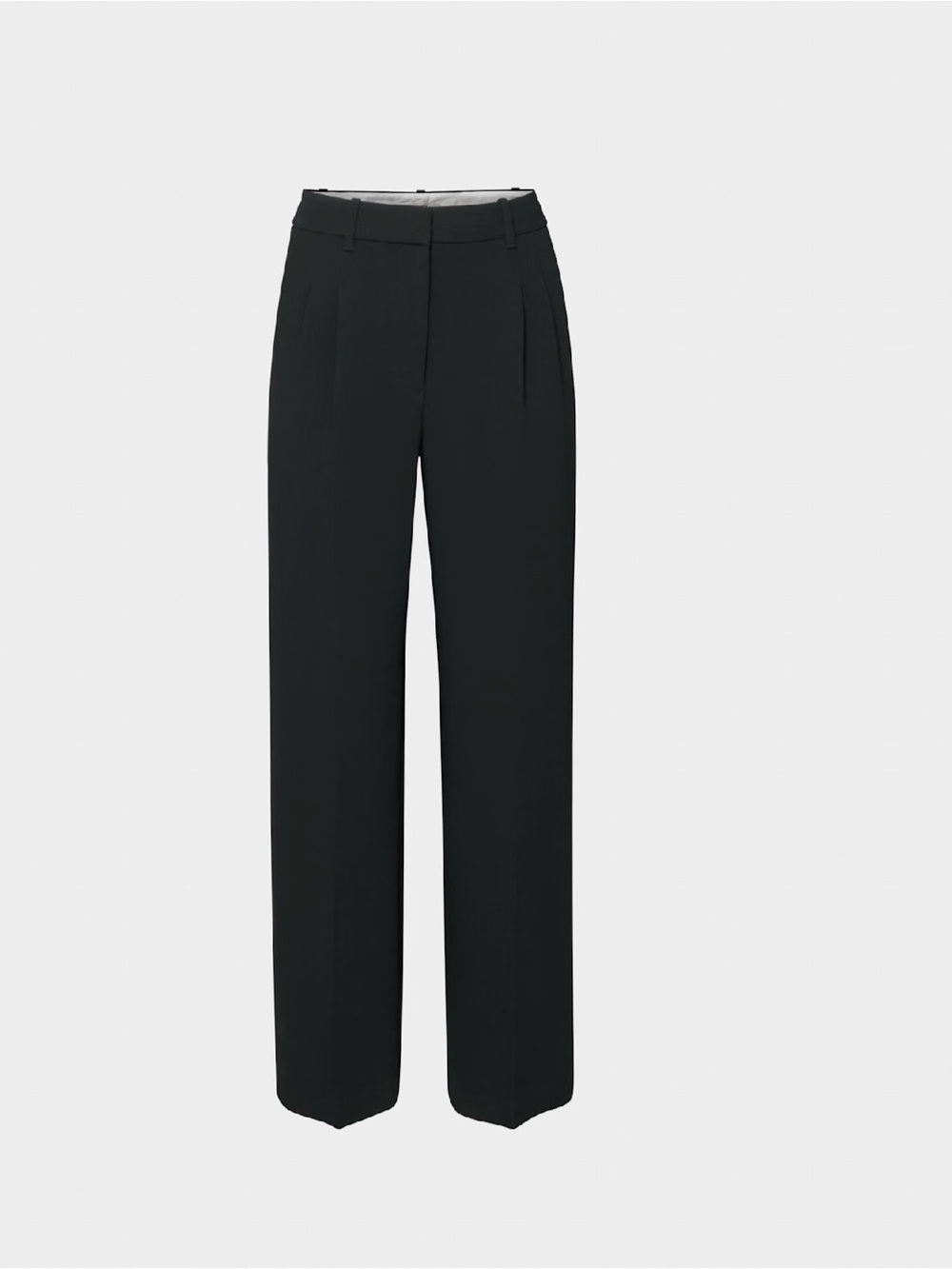 Aritzia Effortless Crepette Pant